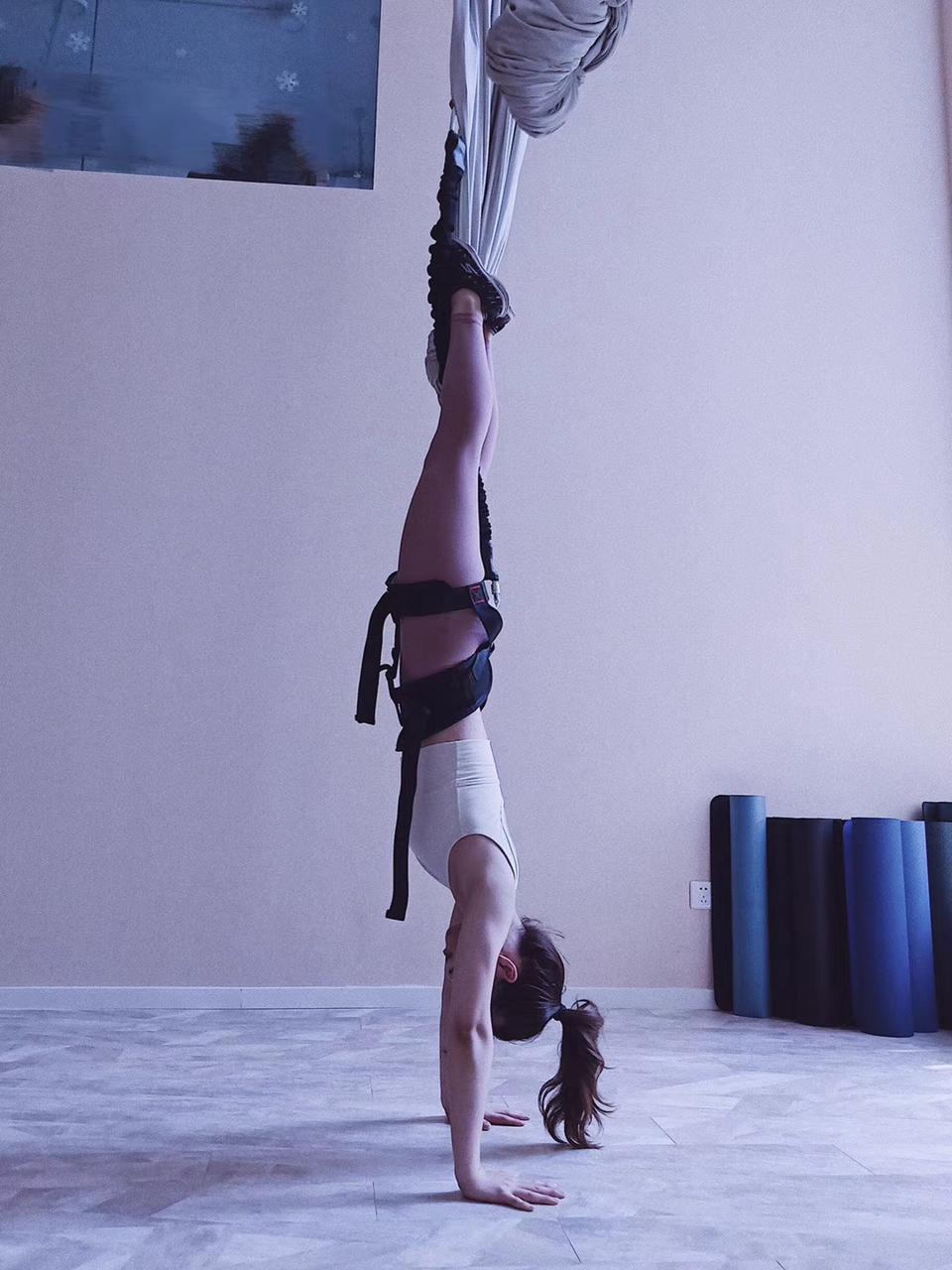 空中瑜伽